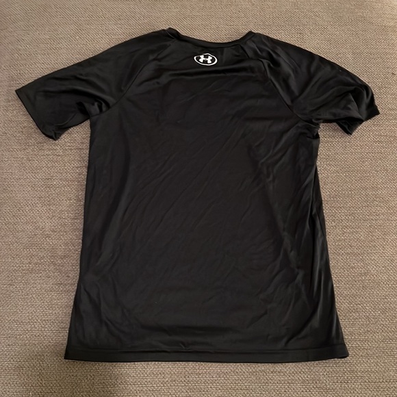 Boys Under Armour T-Shirt - Picture 4 of 4
